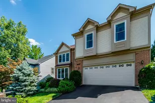 7520 Walnut Hill Ln, Falls Church, VA 22042 - Photo 6
