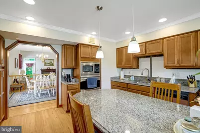 7520 Walnut Hill Lane, Falls Church, VA 22042 - Photo 10