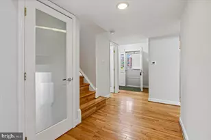 1005 Tapawingo Rd SW, Vienna, VA 22180 - Photo 4