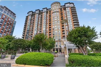8220 Crestwood Heights Drive #719, McLean, VA 22102 - Photo 1