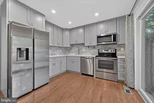 11870 Abercorn Ct, Reston, VA 20191 - Photo 22