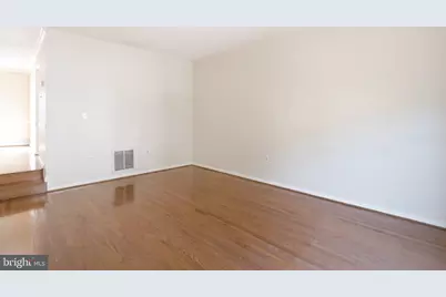 8111 Squirrel Run Road, Springfield, VA 22152 - Photo 24