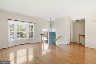 8111 Squirrel Run Rd, Springfield, VA 22152 - Photo 22