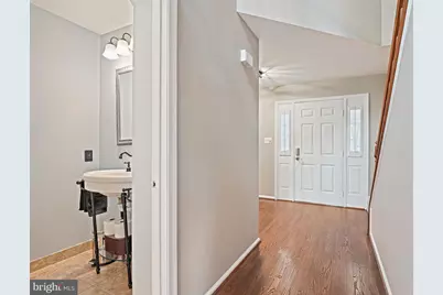 9830 Faust Drive, Vienna, VA 22182 - Photo 32