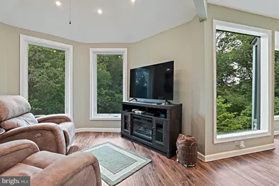 9830 Faust Drive, Vienna, VA 22182 - Photo 28