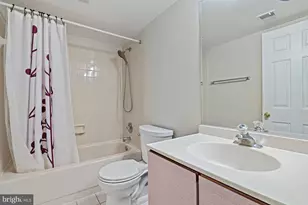 9830 Faust Dr, Vienna, VA 22182 - Photo 62