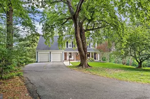 9830 Faust Dr, Vienna, VA 22182 - Photo 4