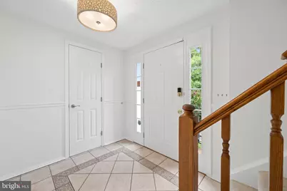 6846 Ericka Avenue, Alexandria, VA 22310 - Photo 2