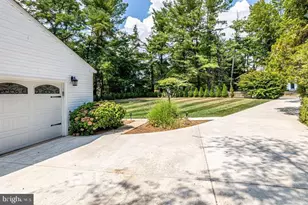 2601 Seskey Glen Ct, Herndon, VA 20171 - Photo 34