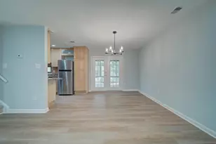11301 Gatesborough Ln, Reston, VA 20191 - Photo 22
