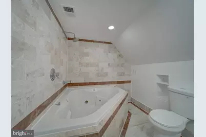 11301 Gatesborough Lane, Reston, VA 20191 - Photo 36