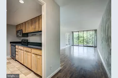 11400 Washington Plaza W #601, Reston, VA 20190 - Photo 2