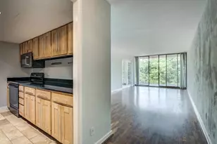 11400 Washington Plaza W, Reston, VA 20190 - Photo 2