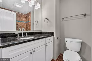 7509 Amesbury Ct, Alexandria, VA 22315 - Photo 24