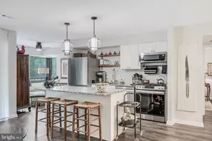 11220 Chestnut Grove Square, Reston, VA 20190 - Photo 1