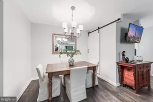 11220 Chestnut Grove Square, Reston, VA 20190 - Photo 8