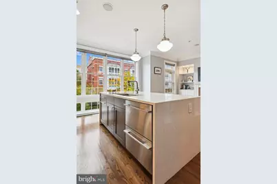 12079 Kinsley Place, Reston, VA 20190 - Photo 10