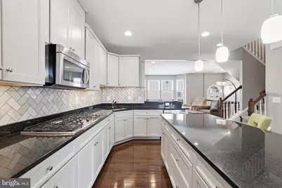 6189 Royal Crest Lane, Alexandria, VA 22310 - Photo 6