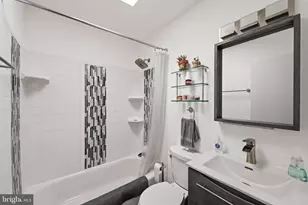 6605 Holford Ln, Springfield, VA 22152 - Photo 12