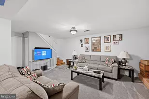 6605 Holford Ln, Springfield, VA 22152 - Photo 24