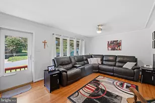 6605 Holford Ln, Springfield, VA 22152 - Photo 18