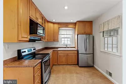 6419 Hillside Lane, Alexandria, VA 22306 - Photo 10