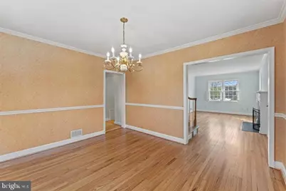 6419 Hillside Lane, Alexandria, VA 22306 - Photo 8