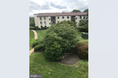 621 Center Street #104, Herndon, VA 20170 - Photo 20