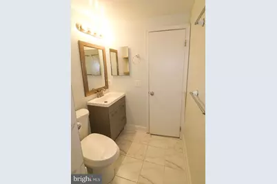 5933 Grisby House Court, Centreville, VA 20120 - Photo 12