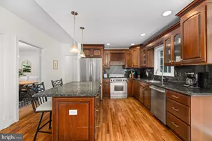 9730 Rolling Ridge Dr, Fairfax Station, VA 22039 - Photo 20