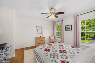 9730 Rolling Ridge Dr, Fairfax Station, VA 22039 - Photo 32