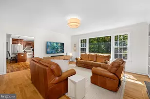 9730 Rolling Ridge Dr, Fairfax Station, VA 22039 - Photo 14