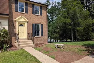 14314 Watery Mountain Ct, Centreville, VA 20120 - Photo 2