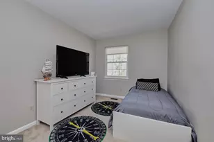 7921 Gunston Woods Pl, Lorton, VA 22079 - Photo 14