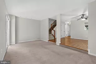 5926 Gunther Ct, Centreville, VA 20120 - Photo 8
