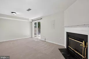 5926 Gunther Ct, Centreville, VA 20120 - Photo 30