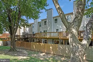 4284 Sleepy Lake Dr, Fairfax, VA 22033 - Photo 36