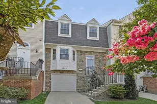 4284 Sleepy Lake Dr, Fairfax, VA 22033 - Photo 1