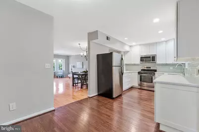 4284 Sleepy Lake Drive, Fairfax, VA 22033 - Photo 10