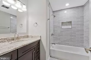 4284 Sleepy Lake Dr, Fairfax, VA 22033 - Photo 26