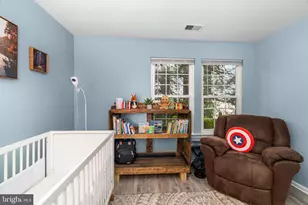 3401 Lakeside View Dr, Falls Church, VA 22041 - Photo 16