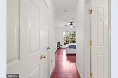 8846 Ashgrove House Lane #101, Vienna, VA 22182 - Photo 12