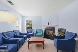 8846 Ashgrove House Ln, Vienna, VA 22182 - Photo 36