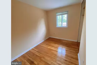 8121 Edmonton Court, Springfield, VA 22152 - Photo 18