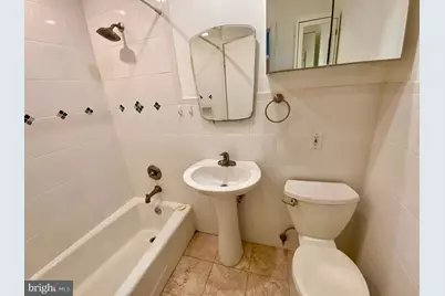 8121 Edmonton Court, Springfield, VA 22152 - Photo 14