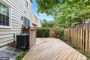 9911 Finian Ct, Vienna, VA 22181 - Photo 36