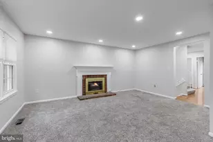 9911 Finian Ct, Vienna, VA 22181 - Photo 12