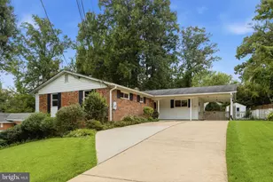 5506 Ventnor Ln, Springfield, VA 22151 - Photo 2