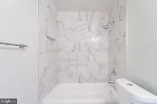 14421 Saguaro Pl, Centreville, VA 20121 - Photo 18