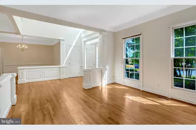5257 Winter View Drive, Alexandria, VA 22312 - Photo 10